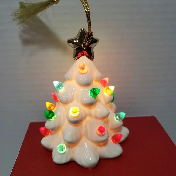 COPY - NWT Lenox Treausured  Traditions Light Up Porcelain Tree Ornament - Picture 5 of 7